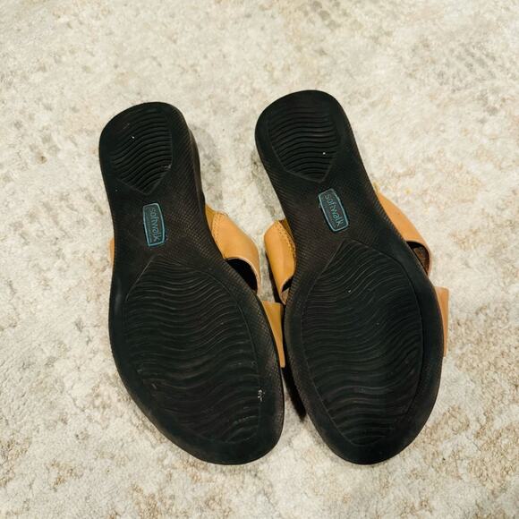 SoftWalk Tillman Tan Leather Cross Strap Slide Sandals woman’s 5.5 - Picture 5 of 10